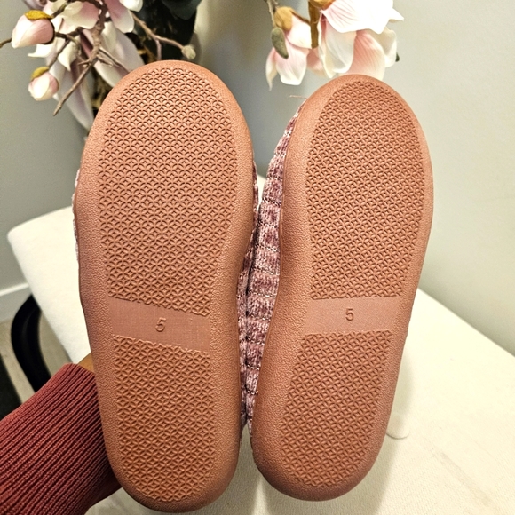 Pink Velour Full Slippers - Picture 4 of 7